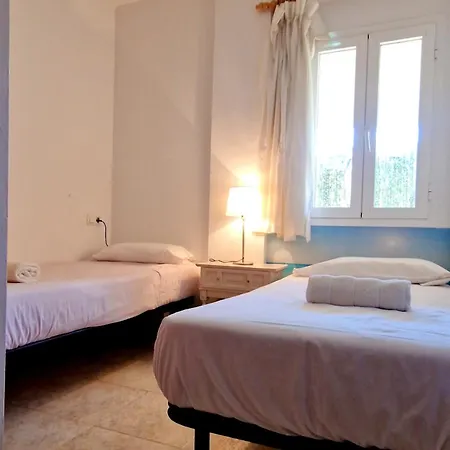 Cerca De La Playa Con Terraza