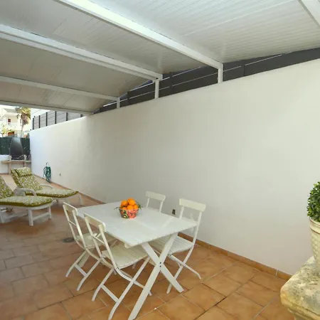 Cerca De La Playa Con Terraza Apartamento