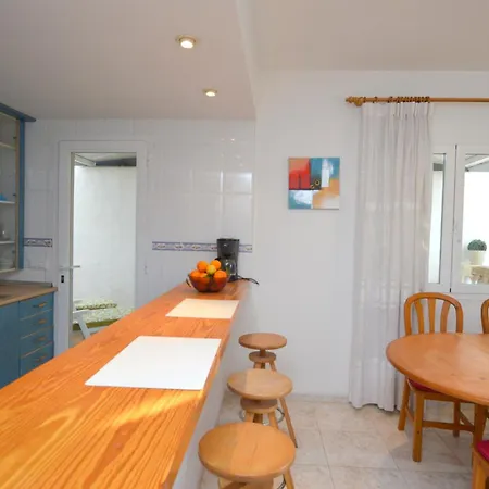 Apartamento Cerca De La Playa Con Terraza